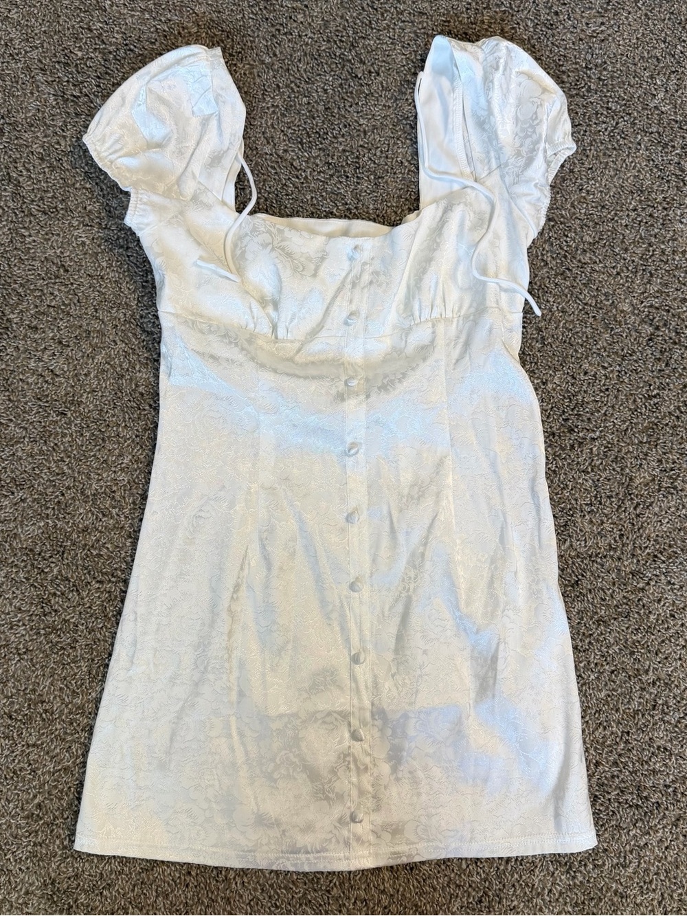 Princess Polly Tyra Mini Dress White Jacquard Floral Button Front Women’s Size 4